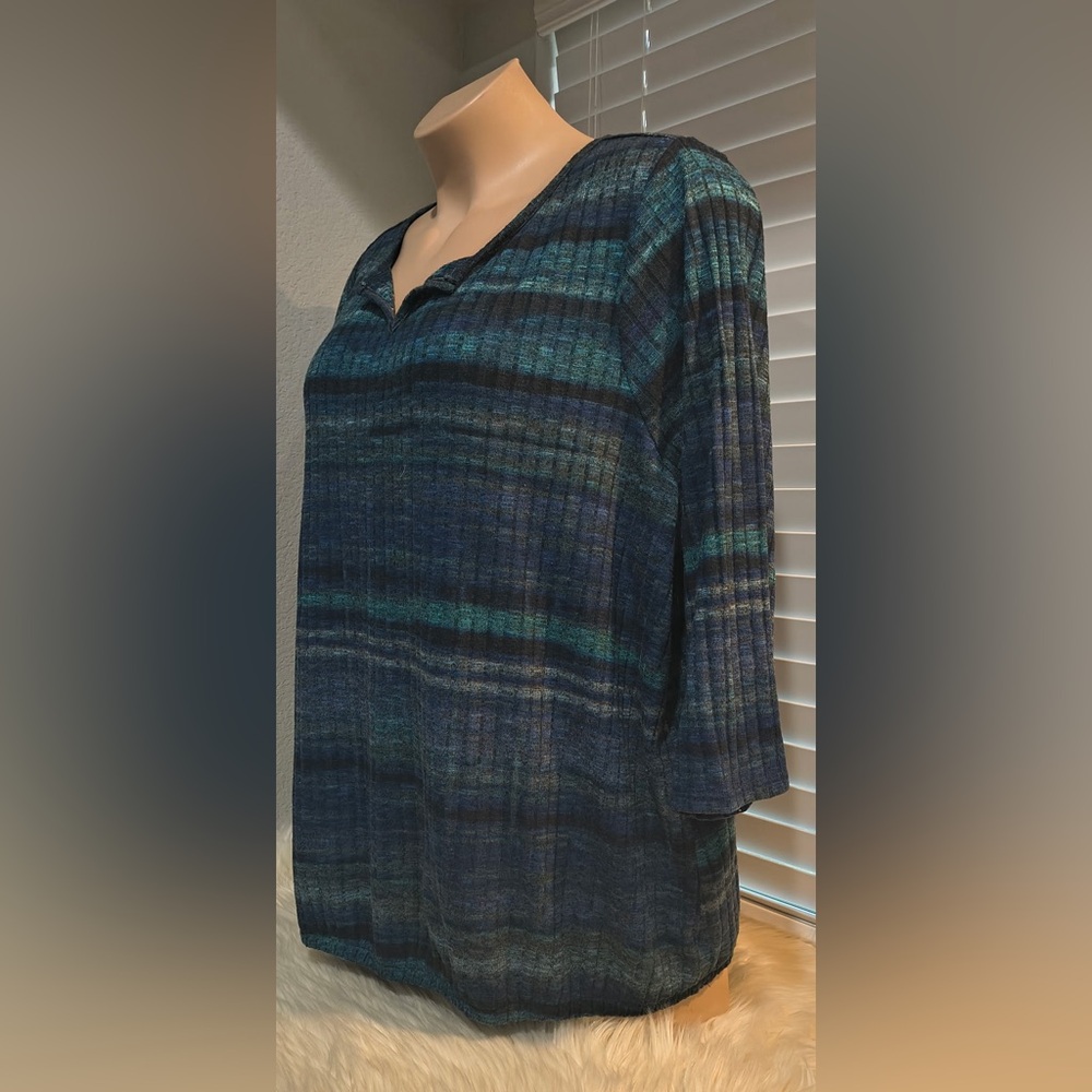 Lane Bryant Navy and Teal Striped Knit Top - Picture 3 of 4